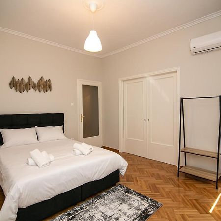 Nobili Guesthouse Афины Экстерьер фото